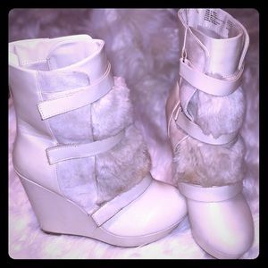 Juicy Couture boot